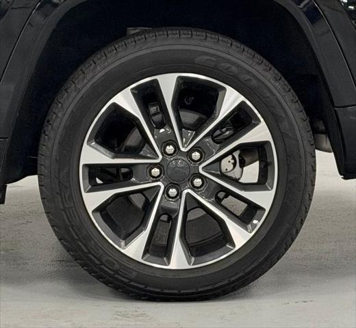 2022 Jeep Grand Cherokee Overland 4x4