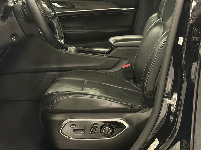 2022 Jeep Grand Cherokee Overland 4x4