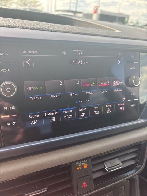 2023 Volkswagen Taos 1.5T SE