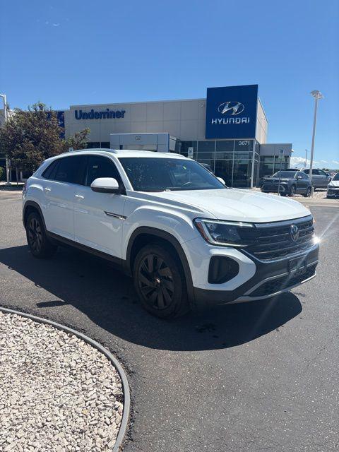2024 Volkswagen Atlas Cross Sport 2.0T SE w/Technology for sale in BILLINGS, MT
