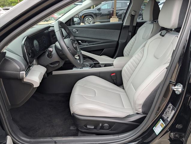 2024 Hyundai Elantra Limited