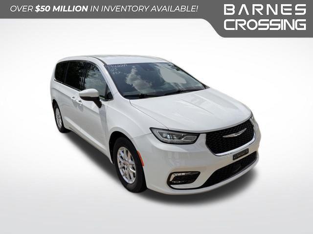 2023 Chrysler Pacifica Touring L for sale in TUPELO, MS