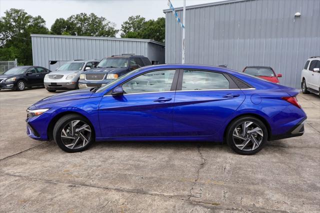 2025 Hyundai Elantra Limited