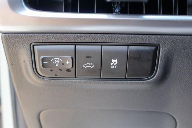 2025 Hyundai Santa Cruz SEL Activity