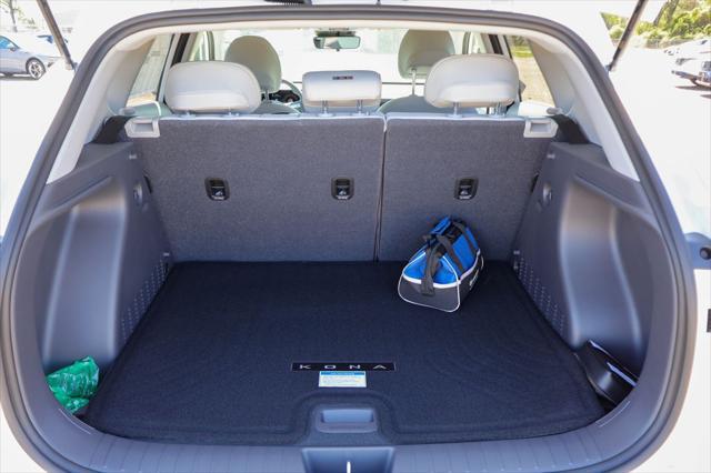 2026 Hyundai Kona SEL Premium
