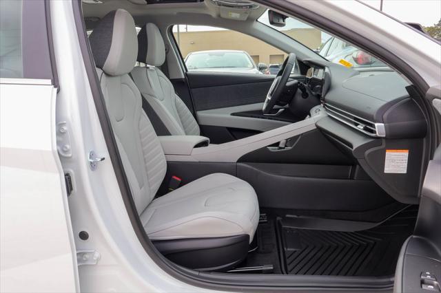 2026 Hyundai Elantra Hybrid Limited