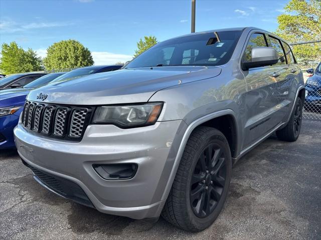2017 Jeep Grand Cherokee Altitude 4x4 for sale in BLUE SPRINGS, MO