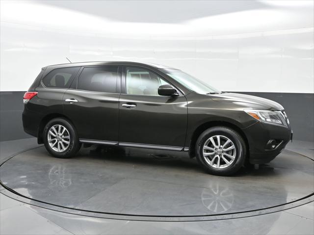 2015 Nissan Pathfinder S