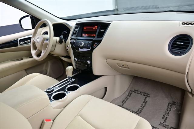 2015 Nissan Pathfinder S