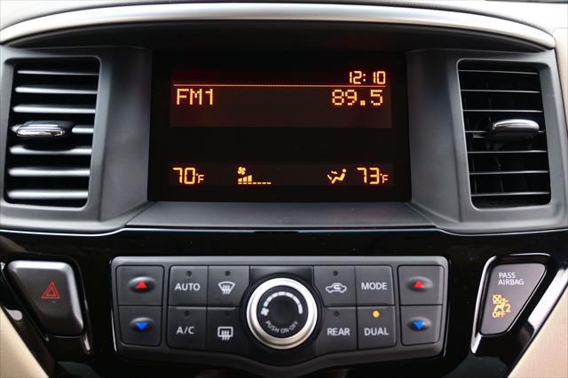 2015 Nissan Pathfinder S