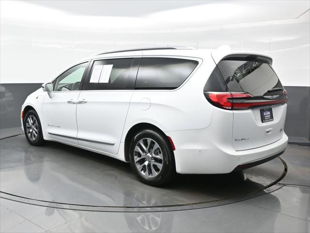 2022 Chrysler Pacifica Hybrid Pinnacle