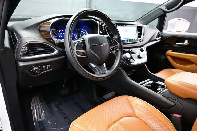 2022 Chrysler Pacifica Hybrid Pinnacle