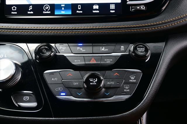 2022 Chrysler Pacifica Hybrid Pinnacle