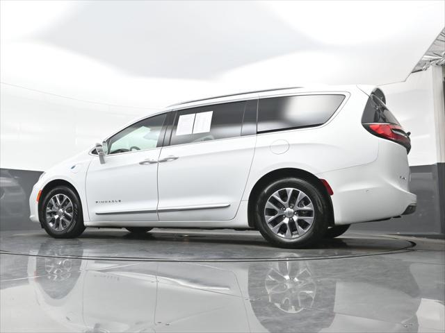 2022 Chrysler Pacifica Hybrid Pinnacle