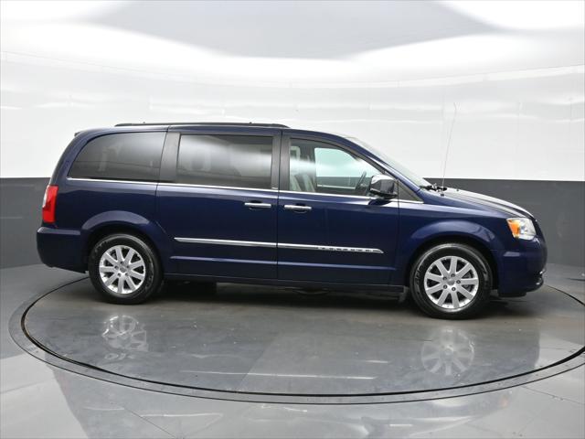 2012 Chrysler Town & Country Touring-L