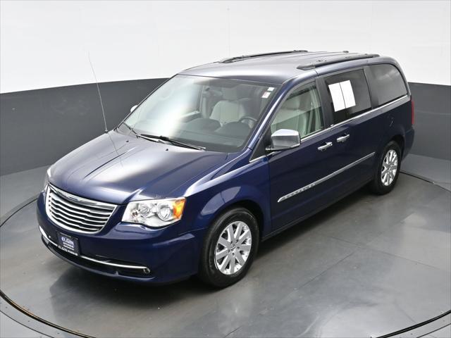 2012 Chrysler Town & Country Touring-L