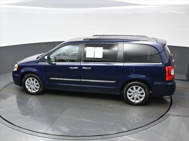 2012 Chrysler Town & Country Touring-L