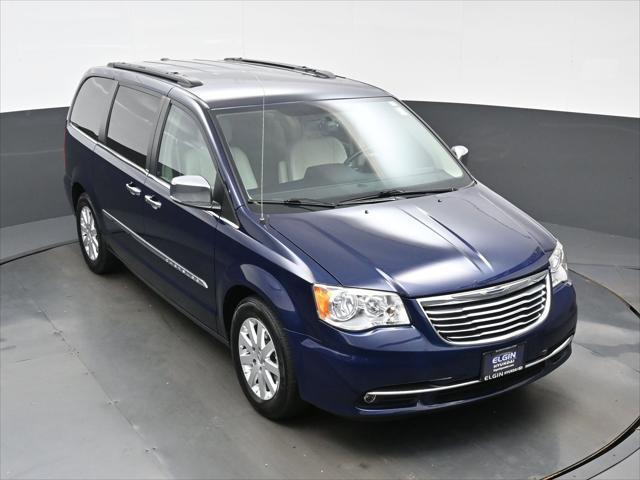 2012 Chrysler Town & Country Touring-L