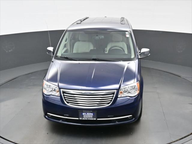 2012 Chrysler Town & Country Touring-L