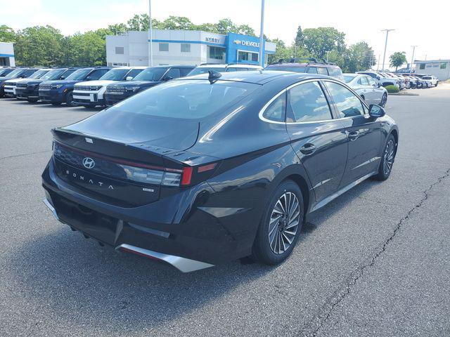 2026 Hyundai Sonata Hybrid SEL