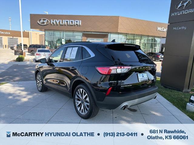 2020 Ford Escape Titanium Hybrid