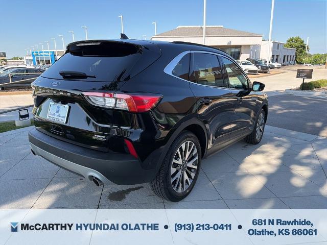 2020 Ford Escape Titanium Hybrid