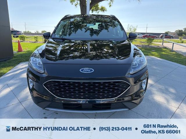 2020 Ford Escape Titanium Hybrid