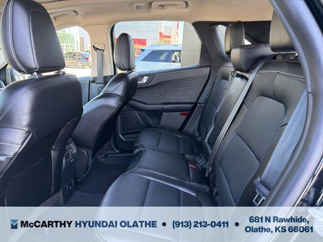 2020 Ford Escape Titanium Hybrid