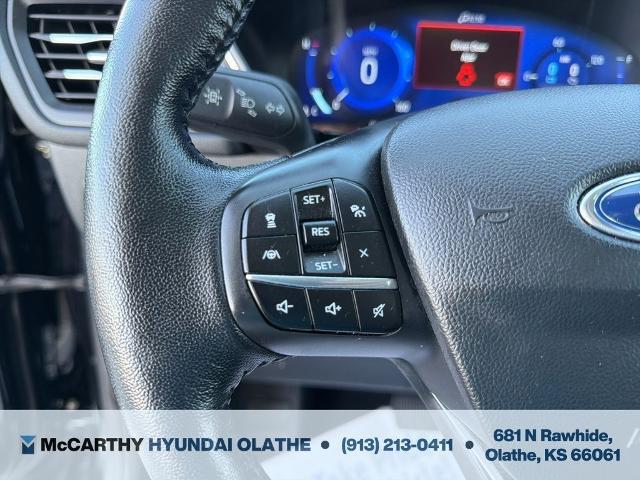 2020 Ford Escape Titanium Hybrid