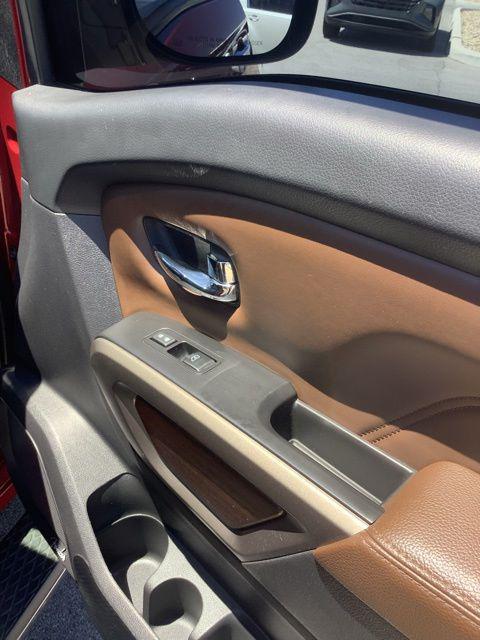 2021 Nissan Titan Crew Cab Platinum Reserve 4x4