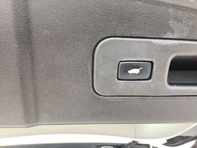 2017 Acura MDX w/Technology Package