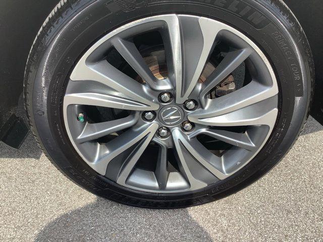 2017 Acura MDX w/Technology Package