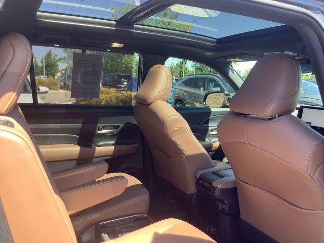 2024 Toyota Grand Highlander Hybrid Platinum MAX