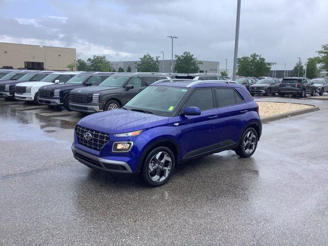 2025 Hyundai Venue SEL for sale in AVON, IN