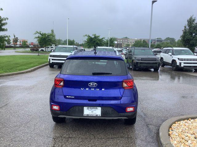 2025 Hyundai Venue SEL