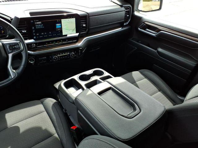 2025 Chevrolet Silverado 1500 4WD Crew Cab Standard Bed LT