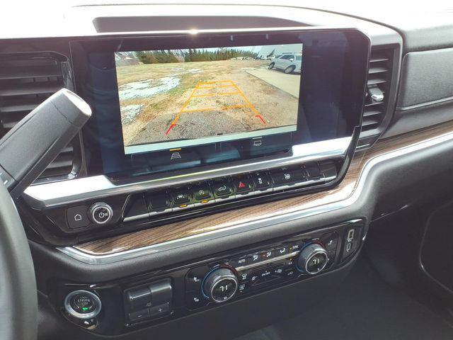 2025 Chevrolet Silverado 1500 4WD Crew Cab Standard Bed LT