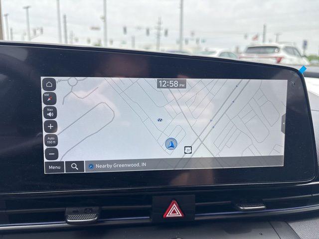 2025 Hyundai Elantra Base