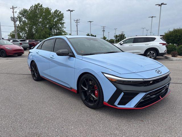 2025 Hyundai Elantra Base