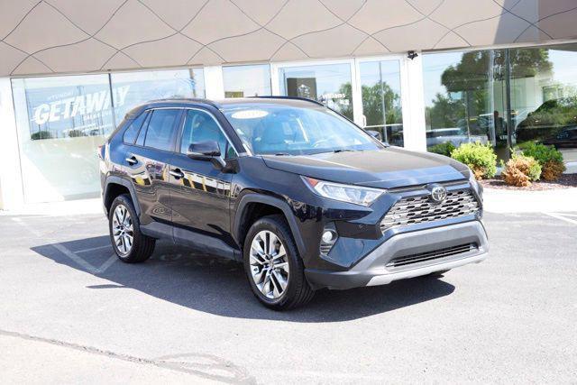2019 Toyota RAV4 Limited for sale in LANSING, MI