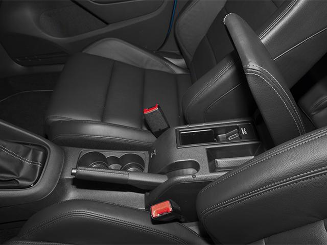 2012 Volkswagen Golf R 4-Door