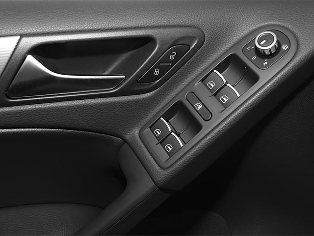 2012 Volkswagen Golf R 4-Door