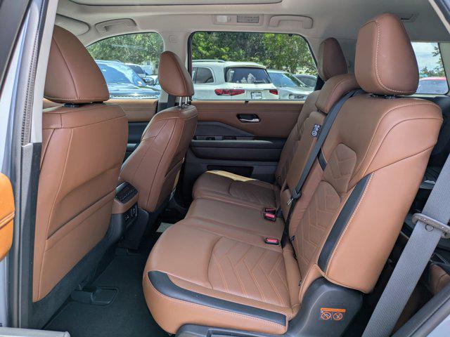 2022 Nissan Pathfinder Platinum 4WD