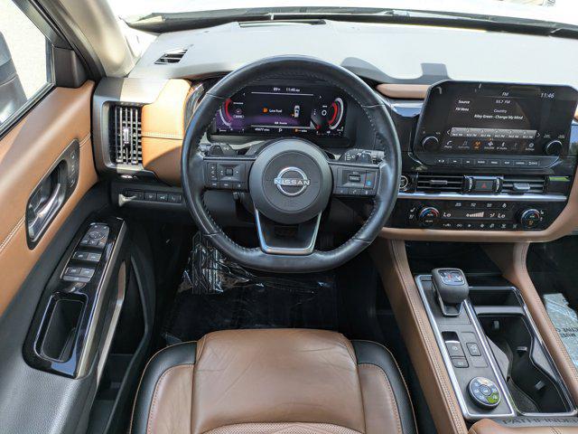 2022 Nissan Pathfinder Platinum 4WD