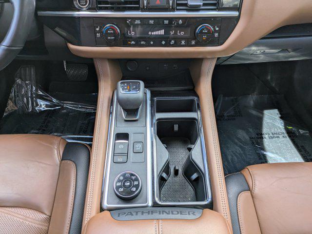 2022 Nissan Pathfinder Platinum 4WD