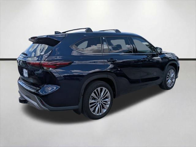 2024 Toyota Highlander Platinum