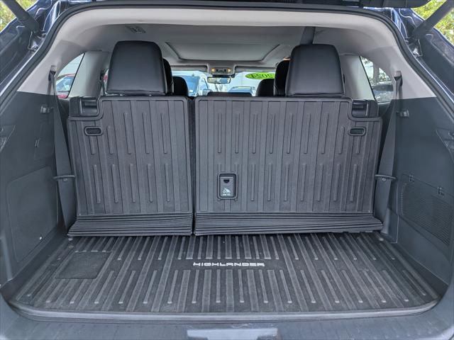 2024 Toyota Highlander Platinum