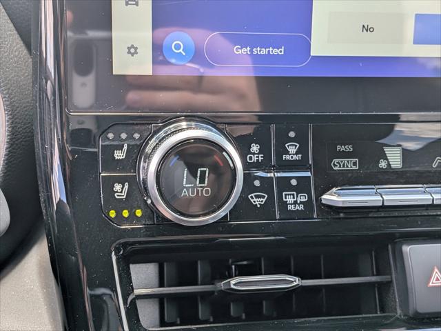 2024 Toyota Highlander Platinum