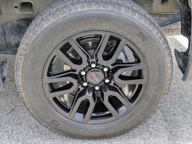 2025 GMC Sierra 1500 4WD Crew Cab Short Box Elevation with 3VL