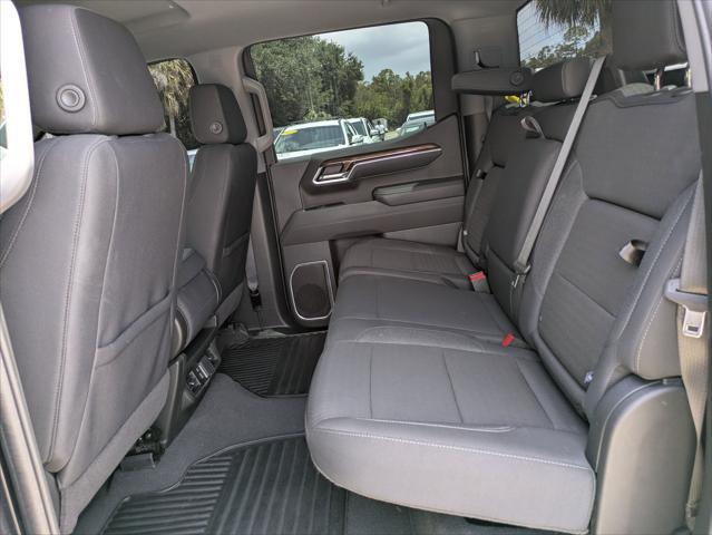 2025 GMC Sierra 1500 4WD Crew Cab Short Box Elevation with 3VL